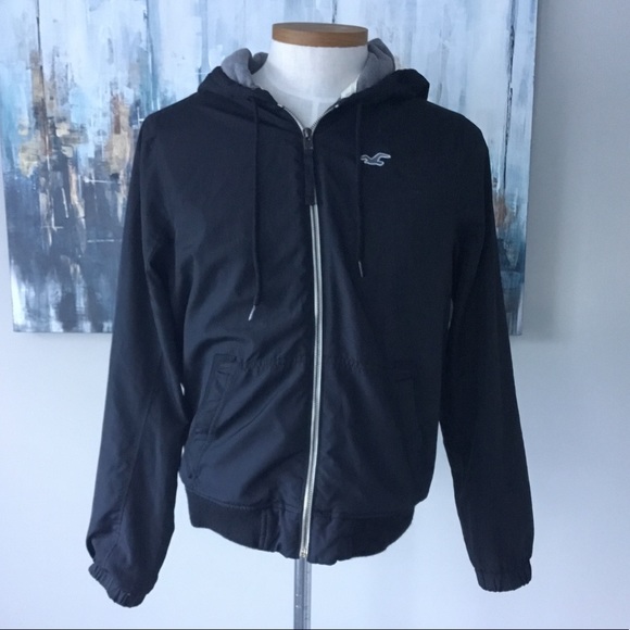 hollister windbreaker jacket